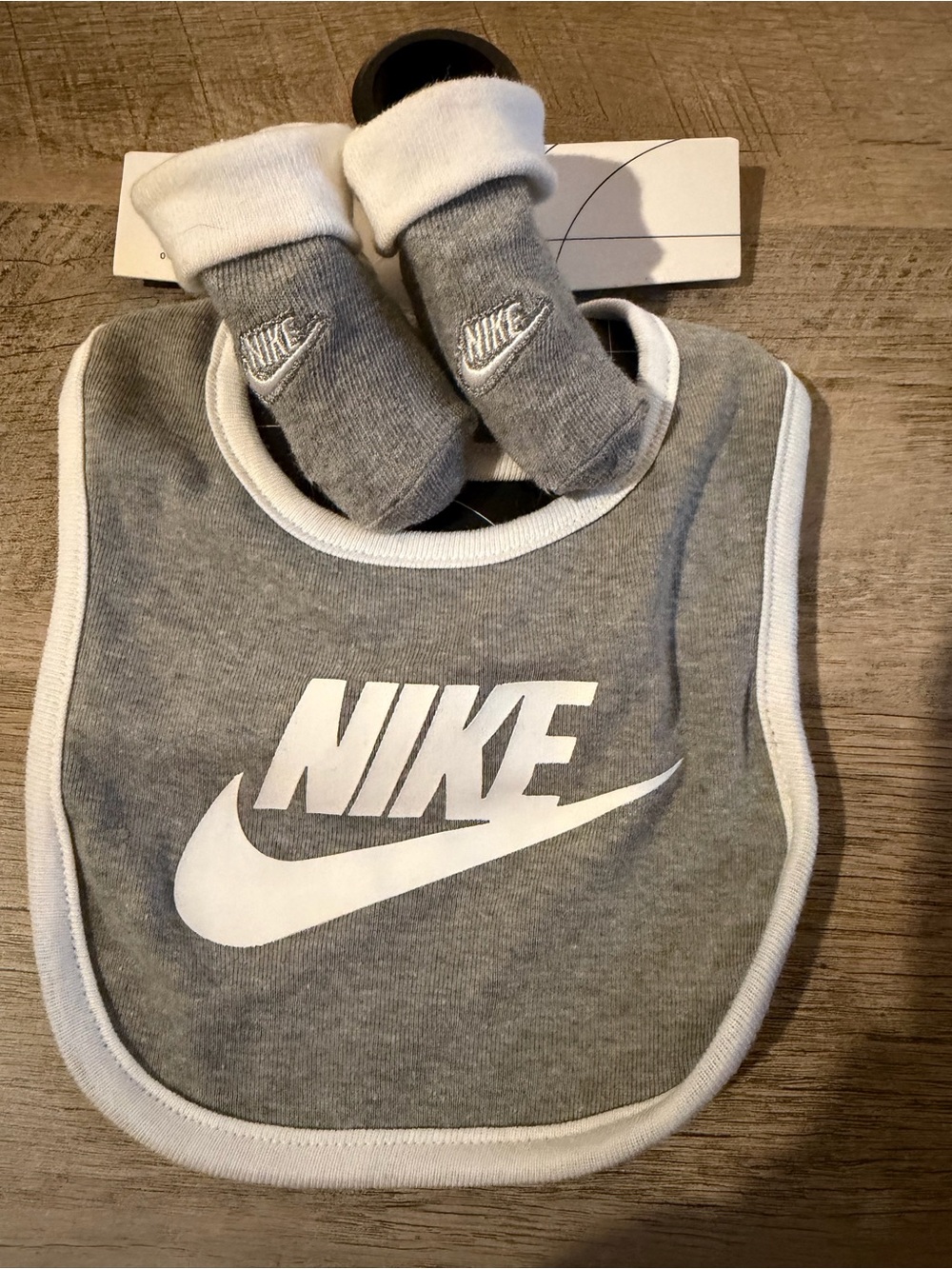 Nike Kids - Grey and White Baby Bib with Matching Booties